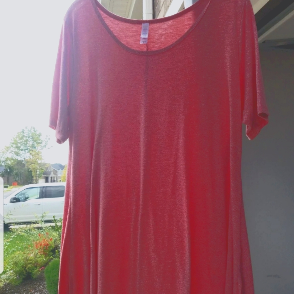 Lularoe perfect t